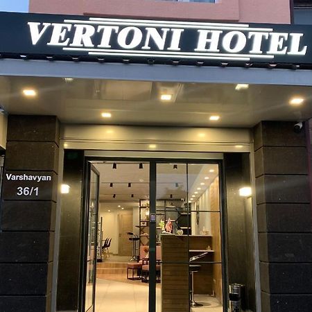 Vertoni Hotel Erivan Exterior foto